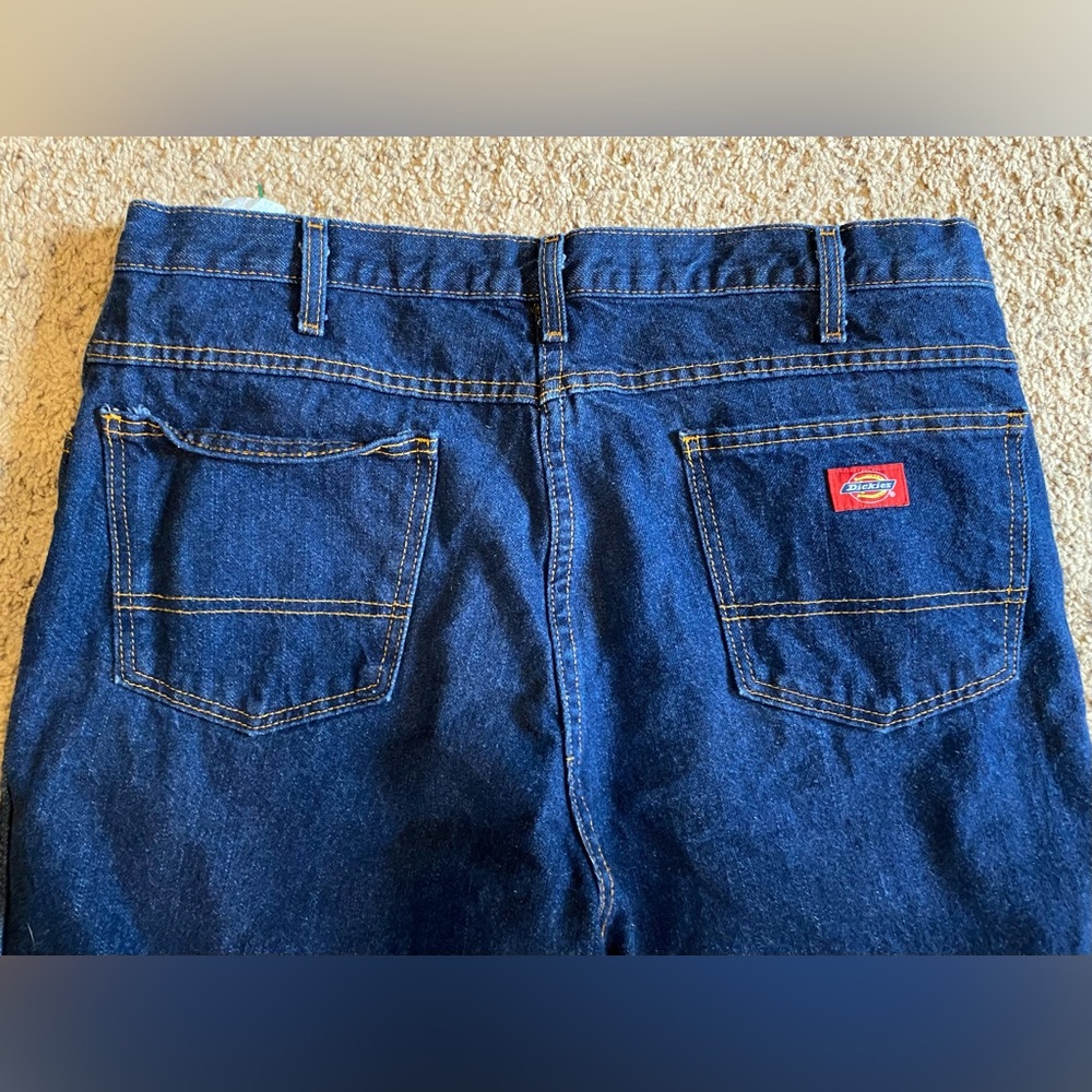 Dickies Jeans waist 38 inches, Length 29 inches
